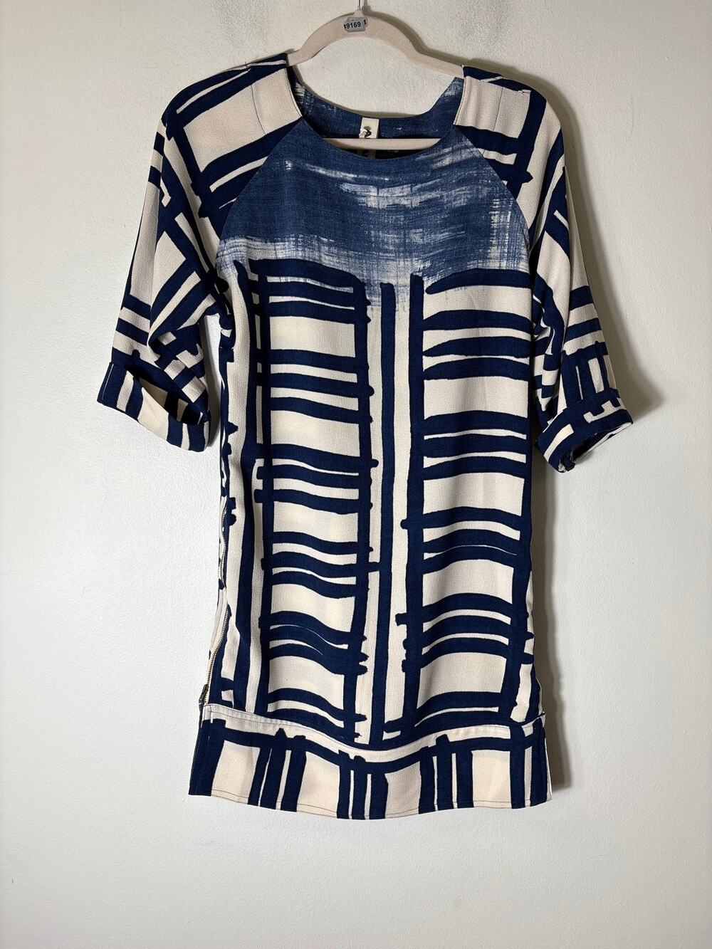 AMADI Off White Navy 3/4 Sleeve Midi Dress sz XS